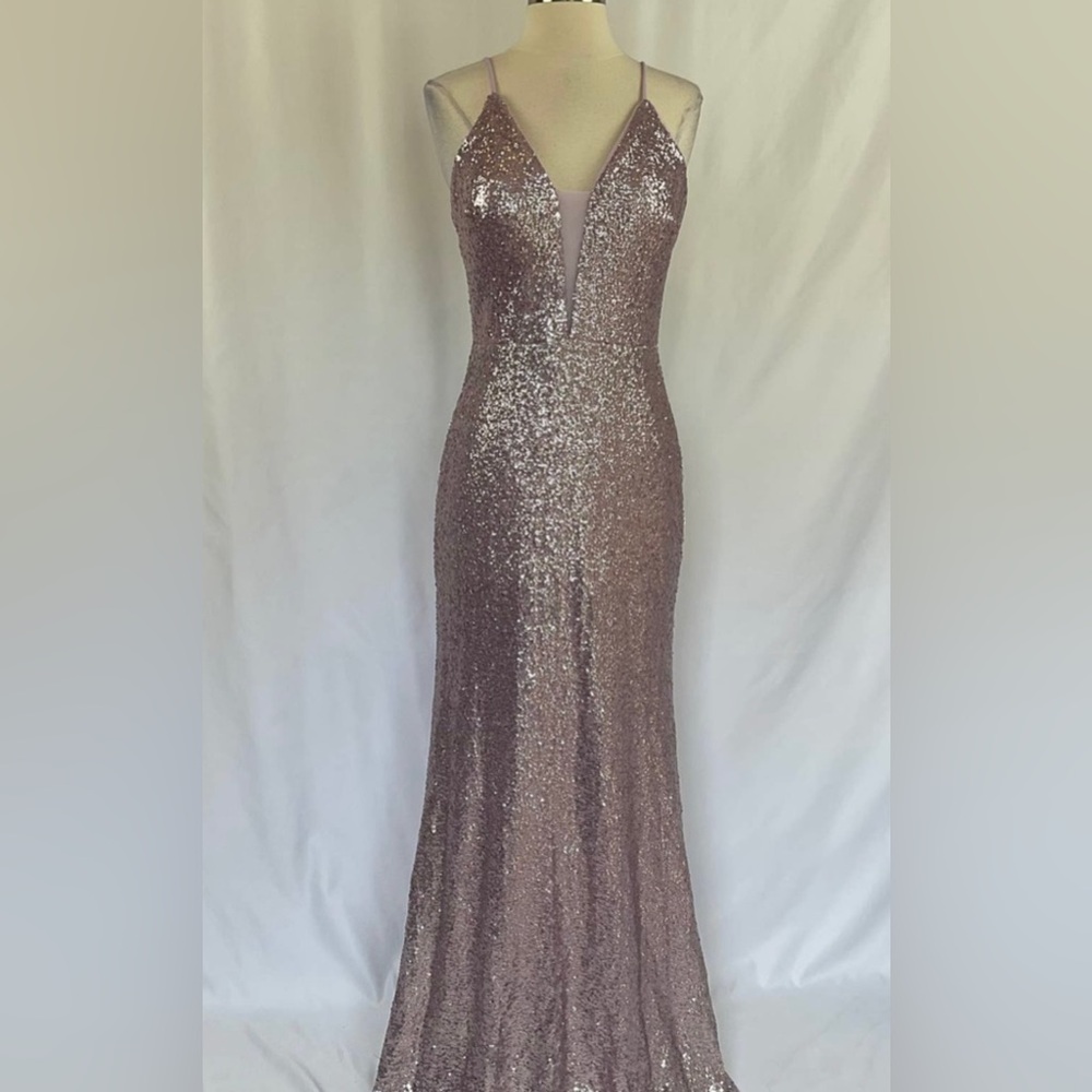 Aqua Women's Dress Size 4 Purple Sequin Fluted Long Evening Gown Orig $288